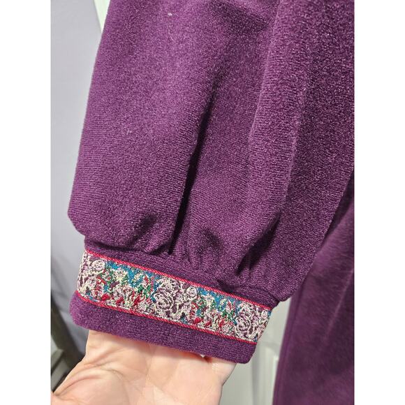 Vintage Vanity Fair Purple Velour Embroidered Tapestry Bathrobe Robe Housecoat L - Picture 4 of 7
